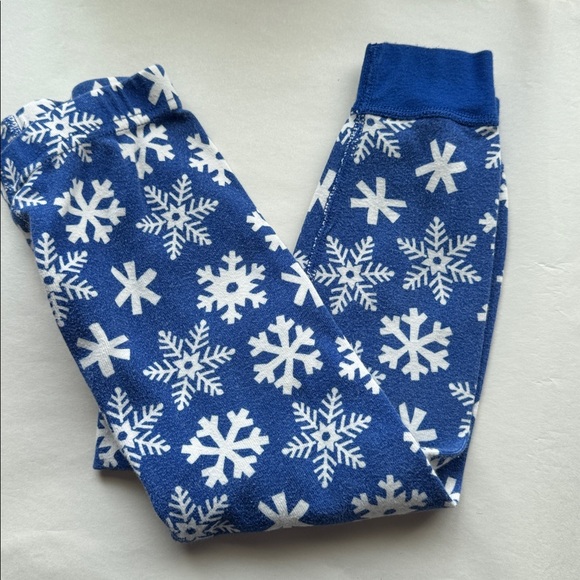 Hanna Andersson Blue Snowflake Pajama Set - Picture 4 of 5
